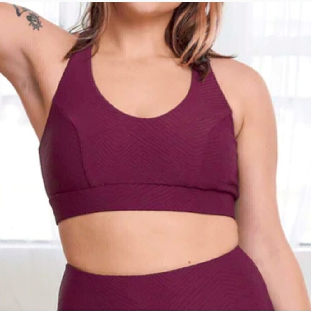 Lola Getts Purple Performance Bra